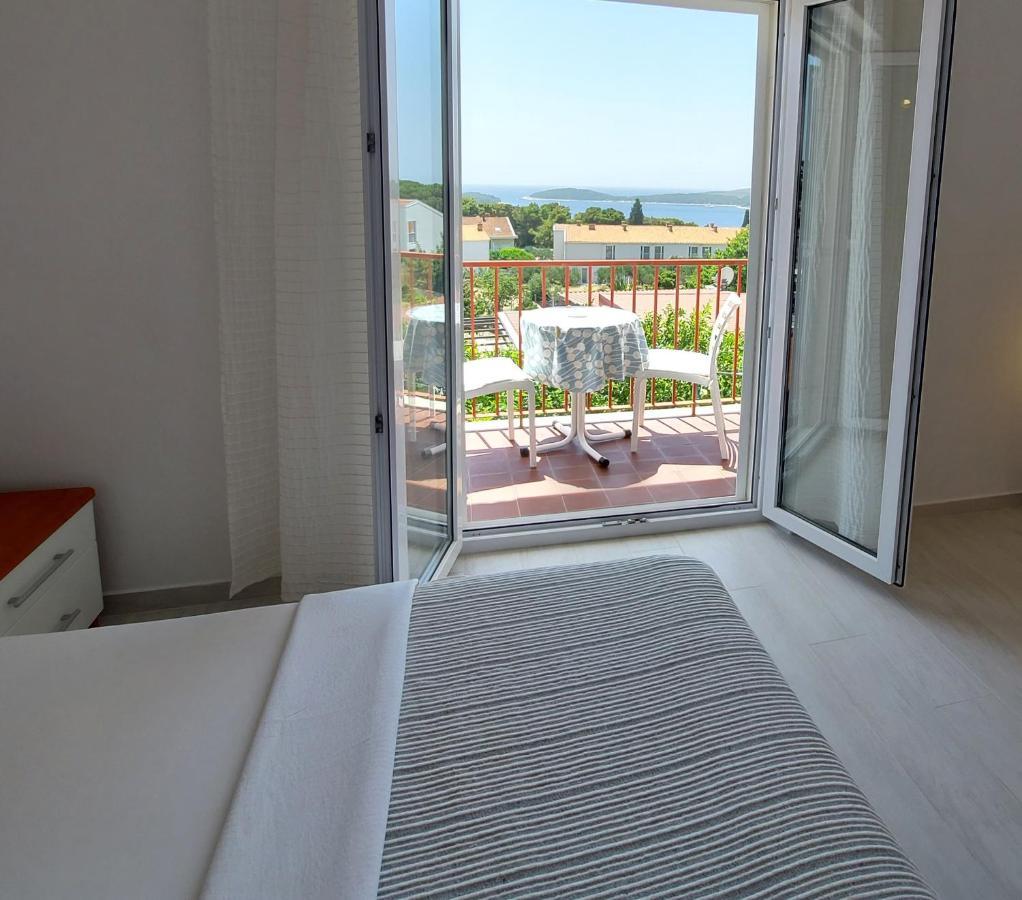 Guest House Mediterranean Hvar Town Exterior photo