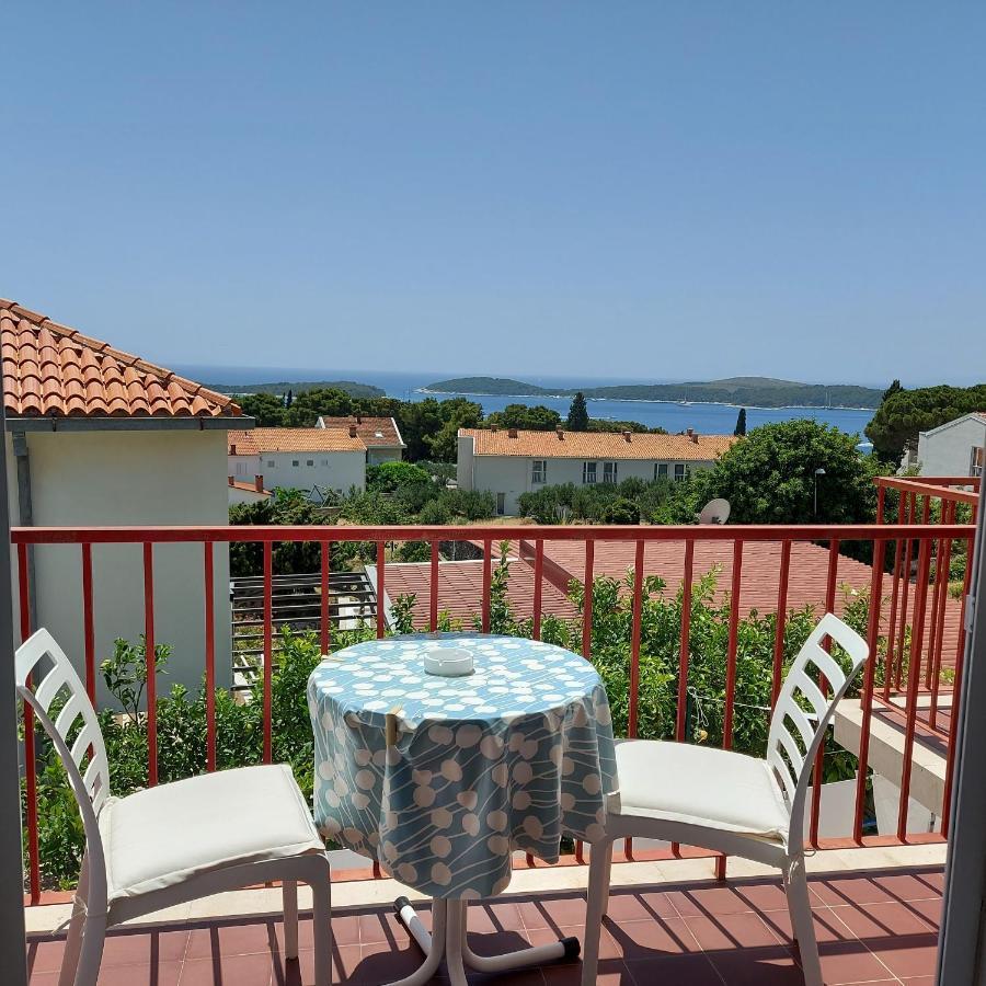 Guest House Mediterranean Hvar Town Exterior photo